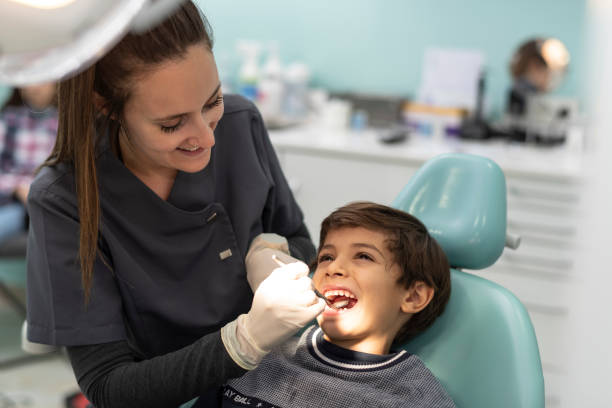 Best Dentist for Tooth Abscess  in Santa Paula, CA